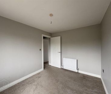 8 Wallace Park, Lisbane, Comber, BT23 6AP - Photo 2