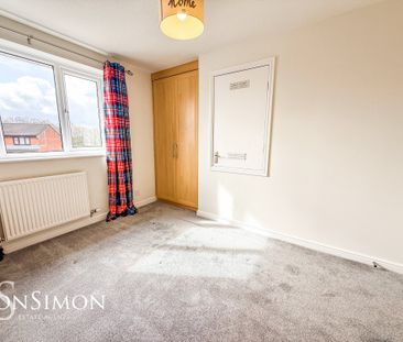 Ripon Hall Avenue, Ramsbottom - Photo 4