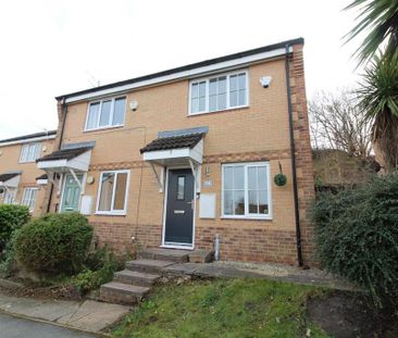 2 bedroom end of terrace house to rent - Photo 3