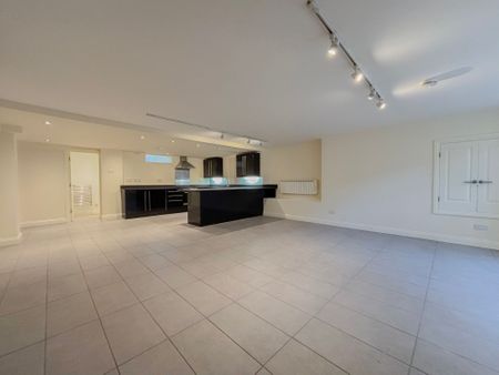 2 bed apartment to rent in Portland Street, Regent House, CV32 - Photo 2