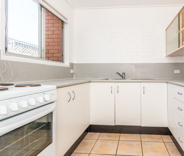 2/331 Scarborough Road, Scarborough QLD 4020 - Apartment For Rent -... - Photo 5