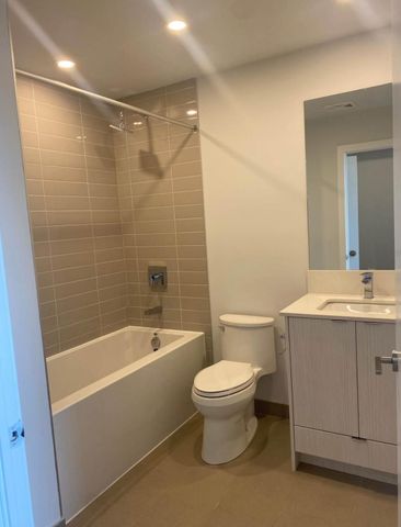 For Lease - 4130 Parkside Village Drive Unit# 2004, Mississauga, Ontario - Photo 3