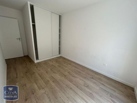 Location Appartement 4 pièces 81m² ANTONY 92160 - Photo 4