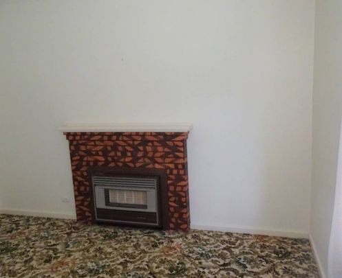 Central location - Photo 1