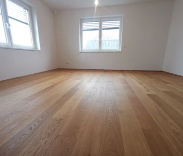 Neubau - Wunderschöne 3 Zimmer-Wohnung mit großzügiger Terrasse - Foto 6