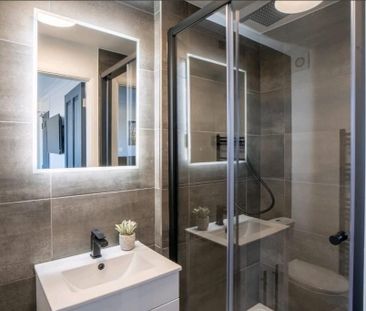 1 bedroom in a house share to rent - Photo 4