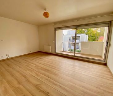 Location Appartement 2 pièces 39m² ORLEANS 45000 - Photo 4