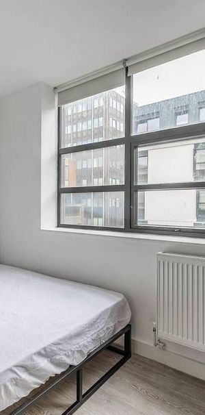 Studio to rent - Photo 1