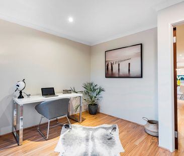 CALLING ALL FOODIES & ENTERTAINERS! - Photo 4