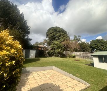 Charming 3-Bedroom Home with Space&comma; Comfort & Great Location ... - Photo 4