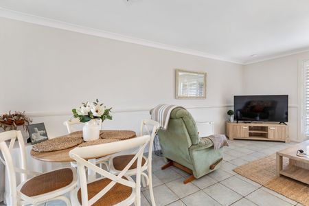 113 Dalman Parkway Glenfield Park NSW - Photo 4