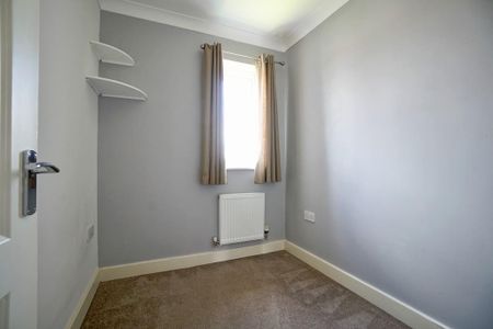 3 bedroom terraced house to rent - Photo 2