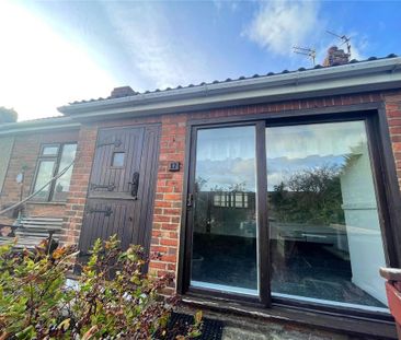 2 bedroom bungalow to rent - Photo 6