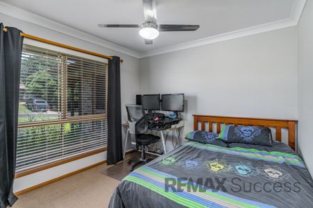 17 Candlebark CRT, Glenvale QLD 4350 - House For Rent | Domain - Photo 5