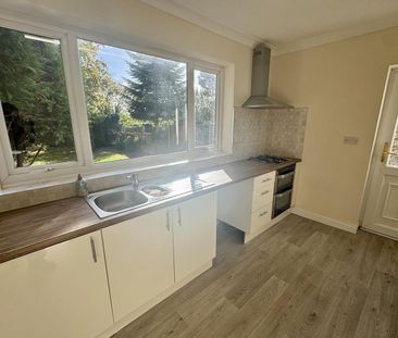 Spies Lane, Halesowen, West Midlands - Photo 5