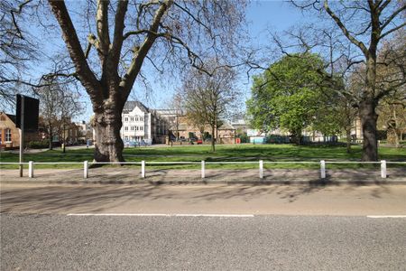 Victoria Terrace, Ealing Green - Photo 2