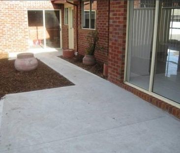 90A Haldane Road, Niddrie VIC 3042 - Photo 3