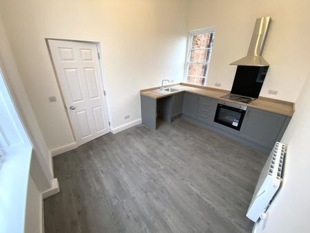 Queens Head Chambers, Newark, NG24 - Photo 4