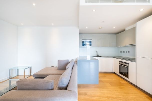 3 bedroom flat to rent - Photo 1