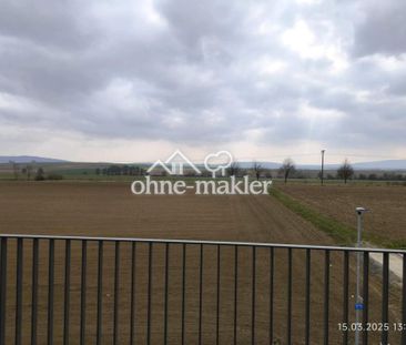 Exklusive 2-Zimmer Penthousewohnung mit EBK in ruhiger Feldlage - Photo 1