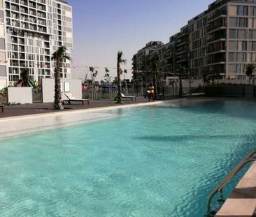 Spacious 1 B/R | Fully Furnished | With Balcony - Photo 6