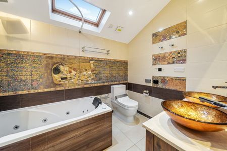 Eglinton Hill, London, SE18 - Photo 3