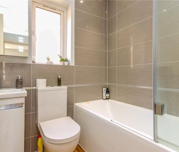 2 bedroom terraced house to rent - Photo 6