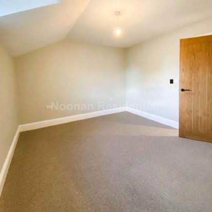 2 bedroom property to rent in St Neots - Photo 1