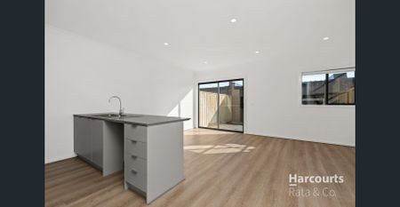 Low Maintenance Living! - Photo 3