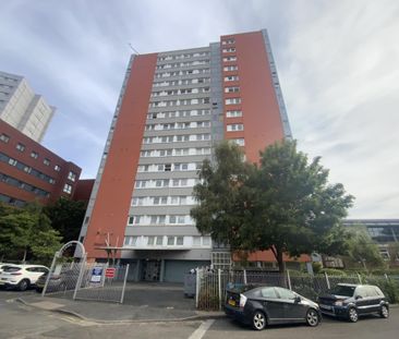 2 bedroom flat to rent - Photo 6