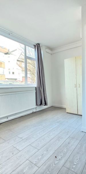 Studio Flat, Riverside Road, N15 - Photo 1