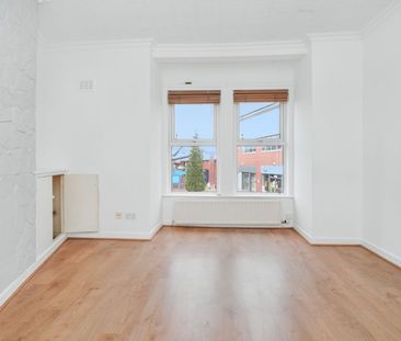 2 bedroom flat to rent Church Lane, Manchester, M9 - Photo 2