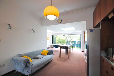 Wellmeadow Road, London - Photo 2