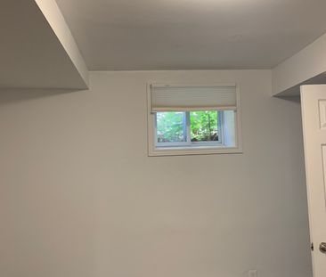 For Lease - 23 Garner Avenue Unit# BASEMENT, Welland, Ontario - Photo 3