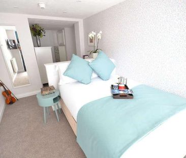 Thames House, Reading, Berkshire, RG1 - Photo 1