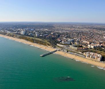 Honeycombe Beach, Bournemouth - Photo 4