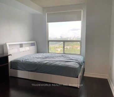 7 Concorde Place #2412 - Photo 3