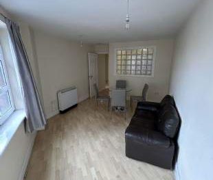 2 bedroom property to rent in Manchester - Photo 4