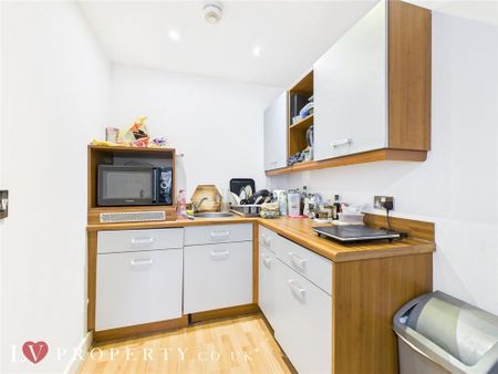 1 bedroom apartment to rent - Photo 4