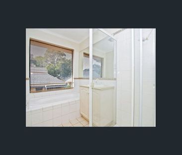 Spacious Family Home in a Quiet Location - Photo 4