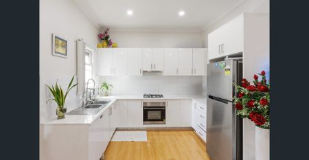 NEAR NEW CONDITION - Photo 5