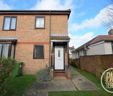 Fen Court, Lowestoft, NR33 - Photo 1