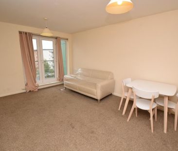 1 bedroom flat to rent - Photo 6