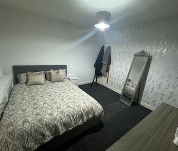 East Street, Kidderminster - Photo 2