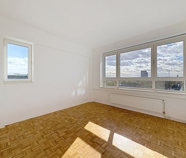 Lichtrijk appartement met 4 slpk nabij Sint-Pietersstation - Photo 5