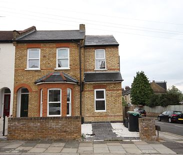 Woodlands Road, Enfield, Middlesex - Photo 3