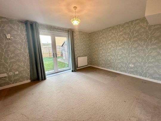 2 bedroom townhouse to rent - Photo 1