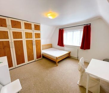 1 bedroom house of multiple occupation to rent - Photo 1