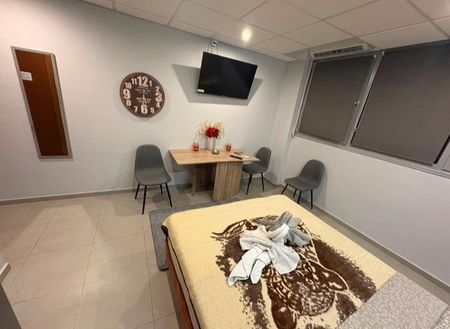 Studio/Γκαρσονιέρα για ενοικίαση Ξηροκρήνη (Ξηροκρήνη - Παναγία Φανερωμένη) - Photo 2