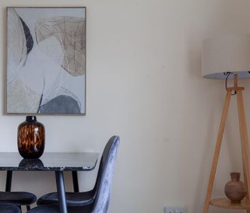 4 bedroom flat to rent - Photo 5